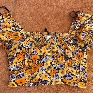 H&M Floral Puff Sleeve Top